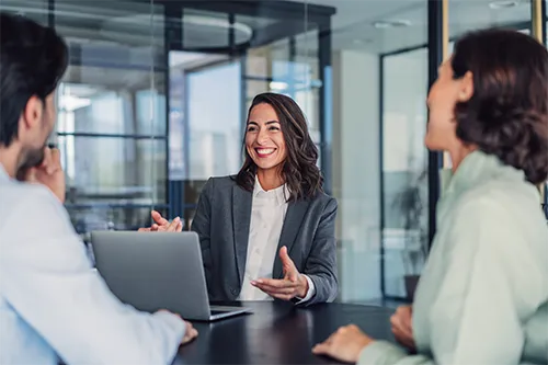 Lawyer talking to clients my0 mx-auto